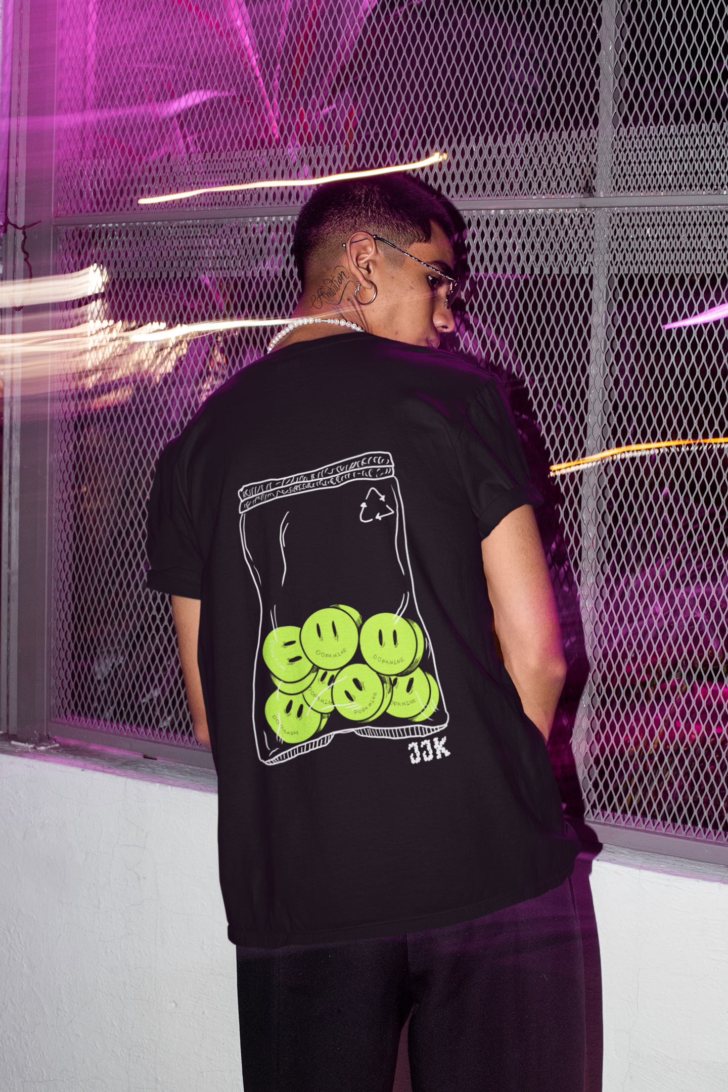 HAPPY PILLS T-SHIRT